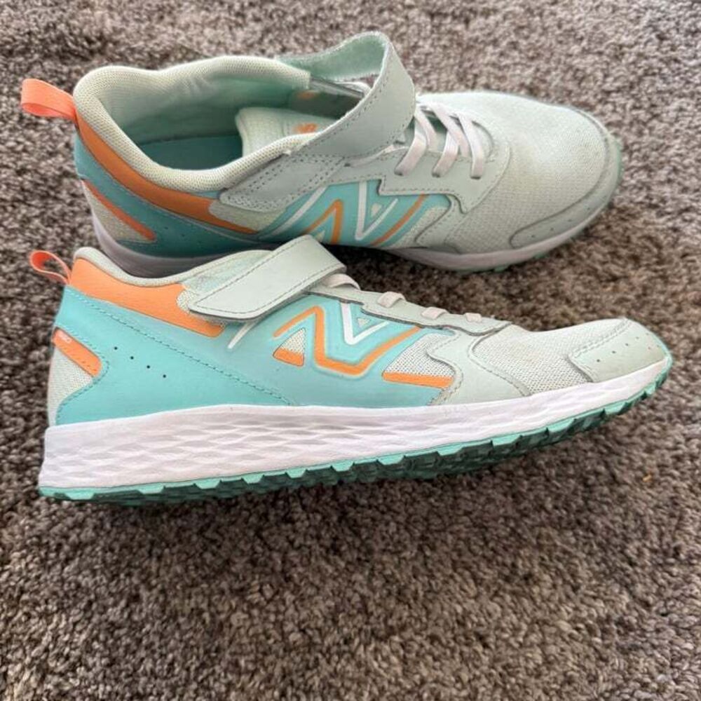 New Balance‎ US 7 Fresh Foam 650 Bungee Lace w/ Top Stra Blue Orange Comfort